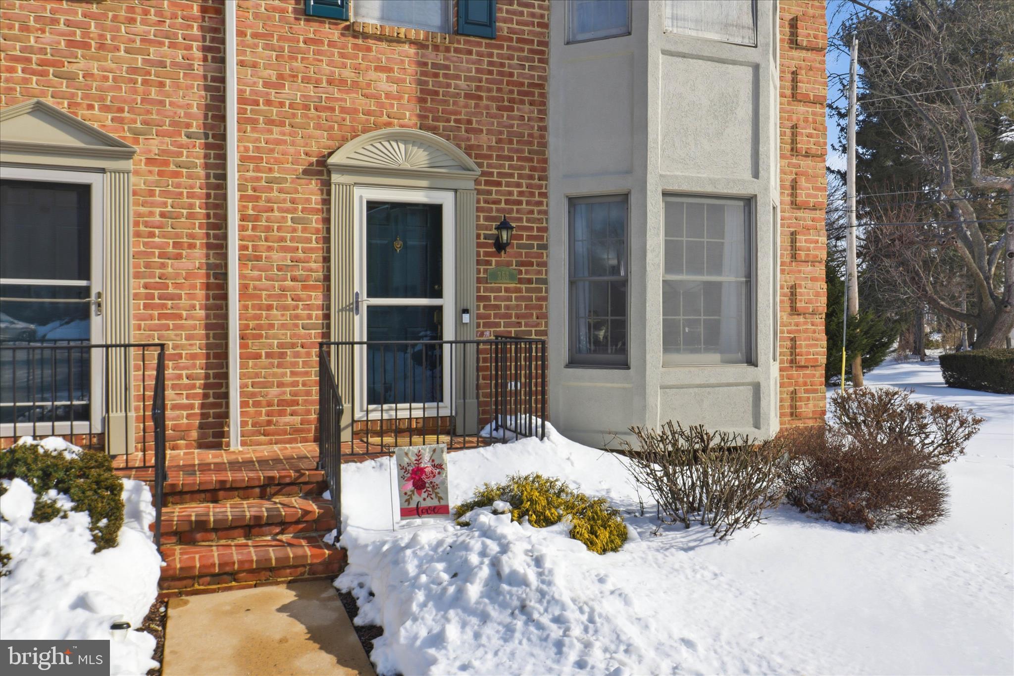 353 Cobblestone Lane Lancaster, PA 17601 - Photo 6 of 43