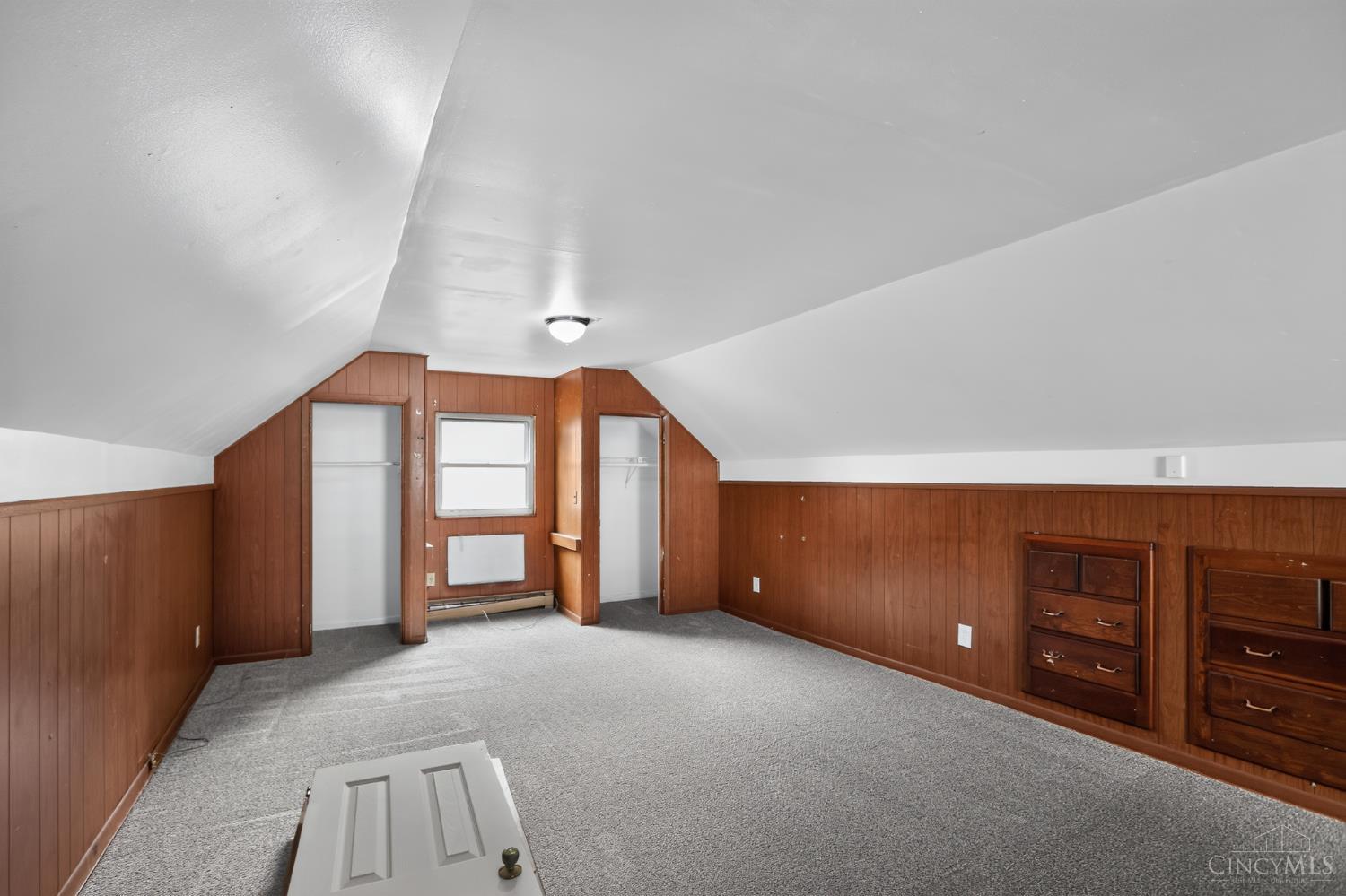 8243 Daly Road Cincinnati, OH 45231 - Photo 14 of 30 Gallery Image 14