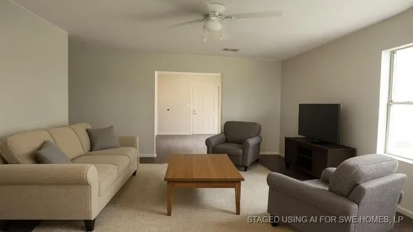 $159,999 | 215 Blackshear Street, Tomball, TX 77375