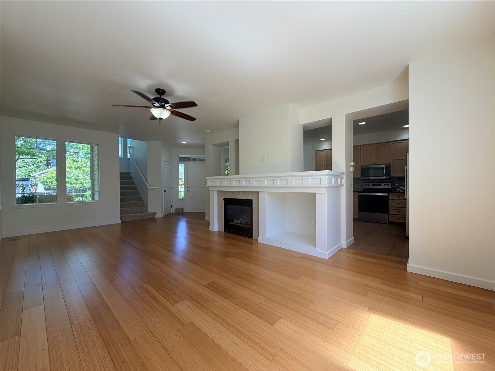 4611 Northeast 5th Place Renton, WA 98059 - Photo 8 of 37 Gallery Image 8