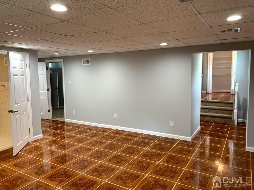 8 Exeter Road Fords, NJ 08863 - Photo 34 of 50 Gallery Image 34
