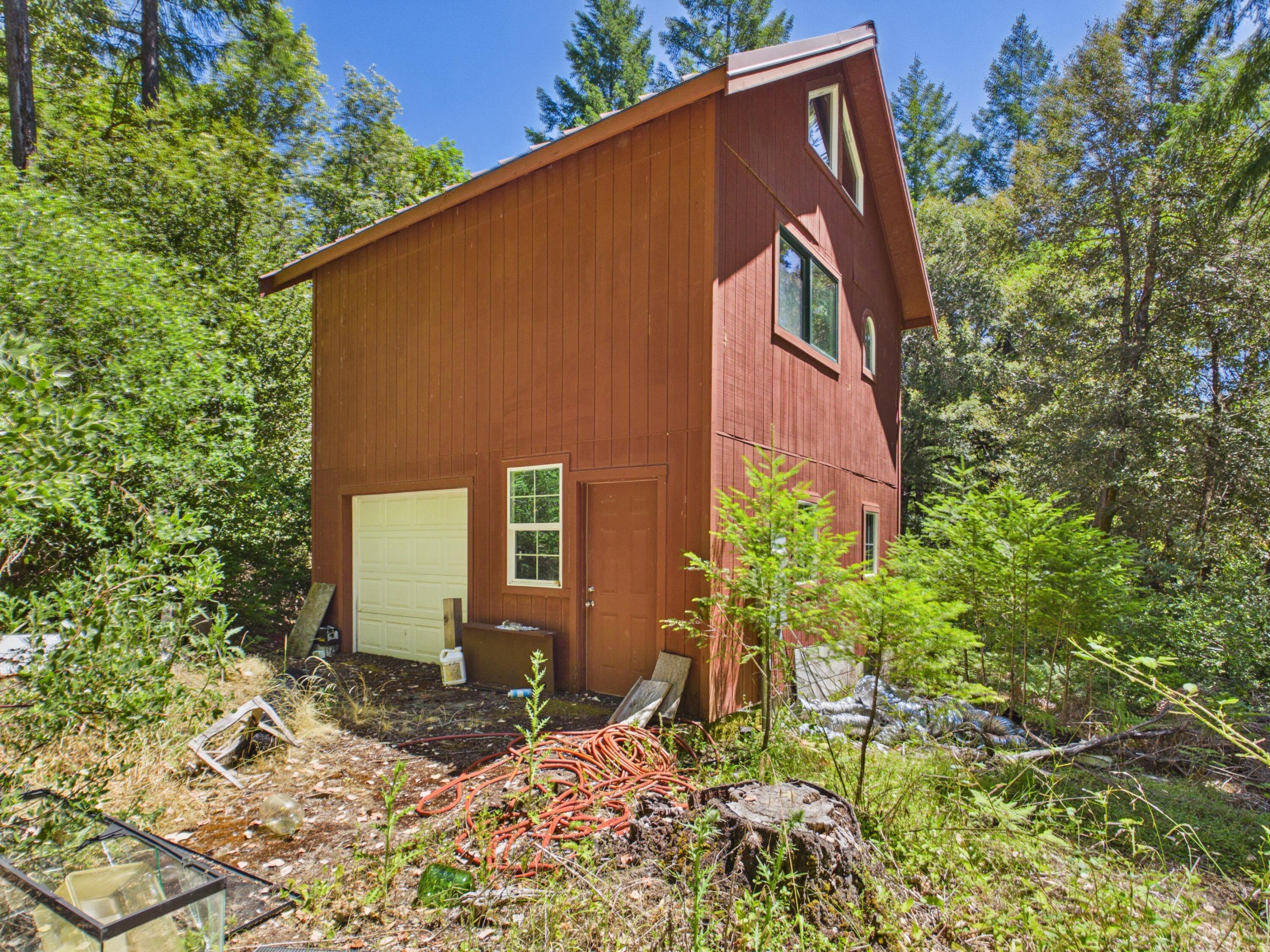 1055 Goodman Ranch Road Garberville, CA 95542 - Photo 46 of 63