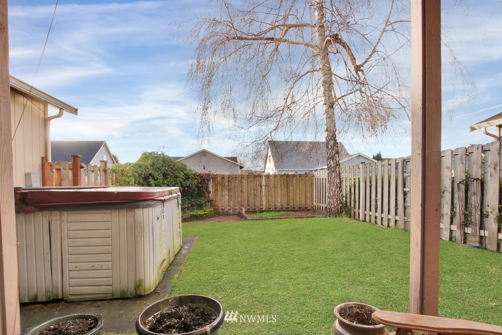 5326 Parker Road East Sumner, WA 98390 - Photo 16 of 18