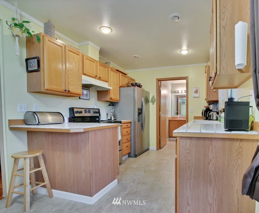 5326 Parker Road East Sumner, WA 98390 - Photo 5 of 18
