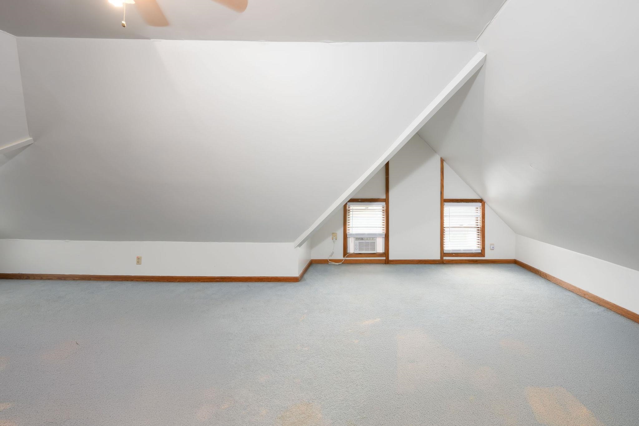 58 Madison Street Huntington, IN 46750 - Photo 18 of 36