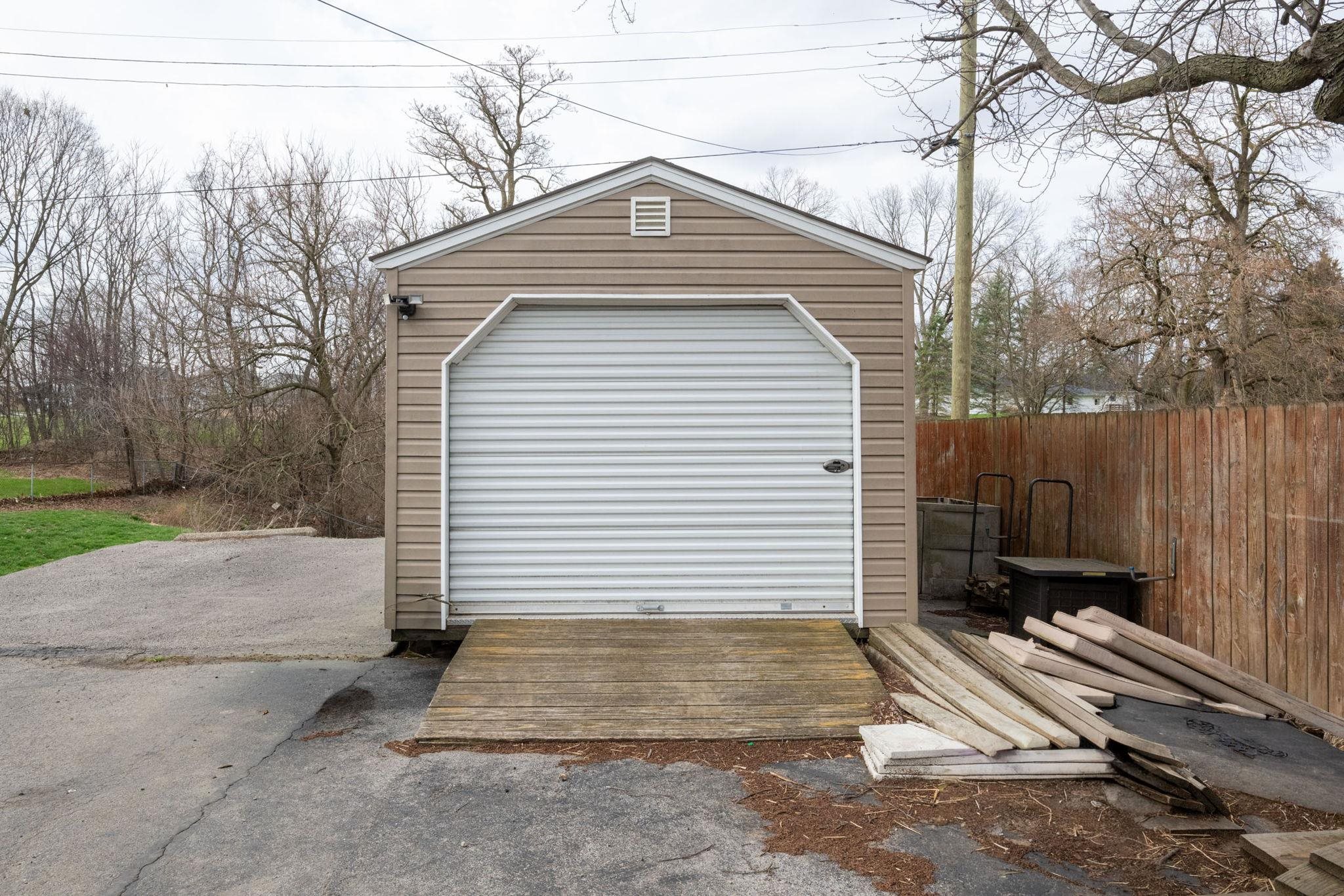 58 Madison Street Huntington, IN 46750 - Photo 29 of 36