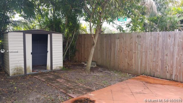 6936 Southwest 40th Court, Unit 10M Miramar, FL 33023 - Photo 10 of 13
