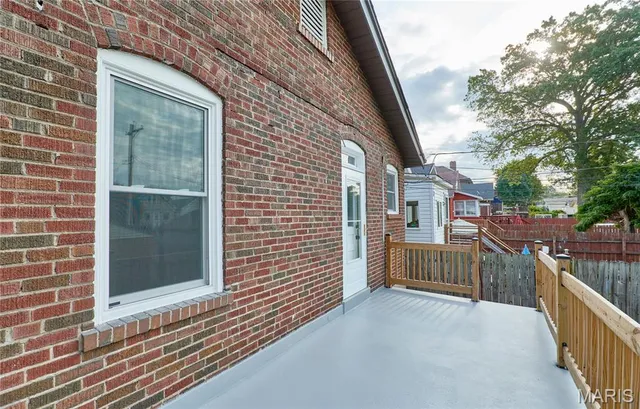 $299,900 | 5462 Nottingham Avenue, St. Louis, MO 63109