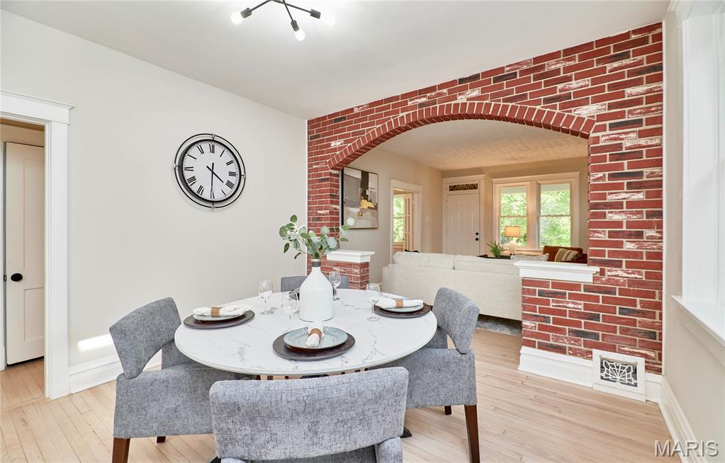 5462 Nottingham Avenue St. Louis, MO 63109 - Photo 4 of 29