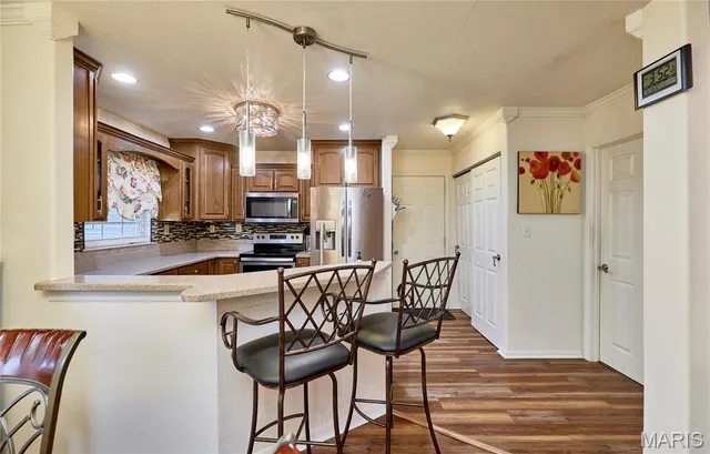 $389,999 | 307 Hwy D, Hawk Point, MO 63349