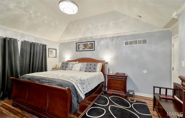 $389,999 | 307 Hwy D, Hawk Point, MO 63349