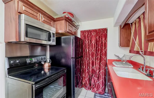 $389,999 | 307 Hwy D, Hawk Point, MO 63349