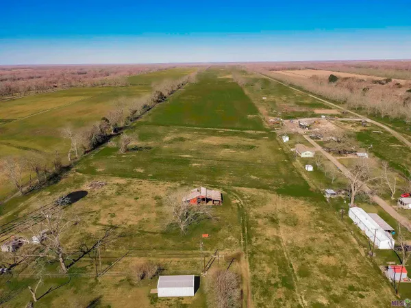 $1,199,000 | 9287 False River Road, New Roads, LA 70760