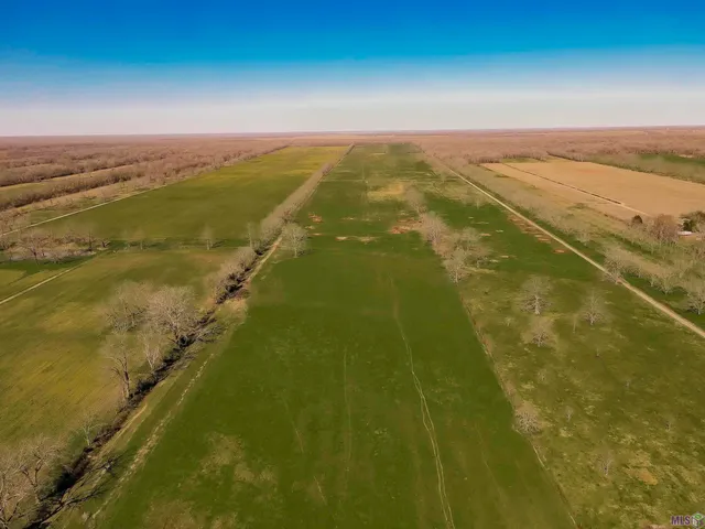 $1,199,000 | 9287 False River Road, New Roads, LA 70760