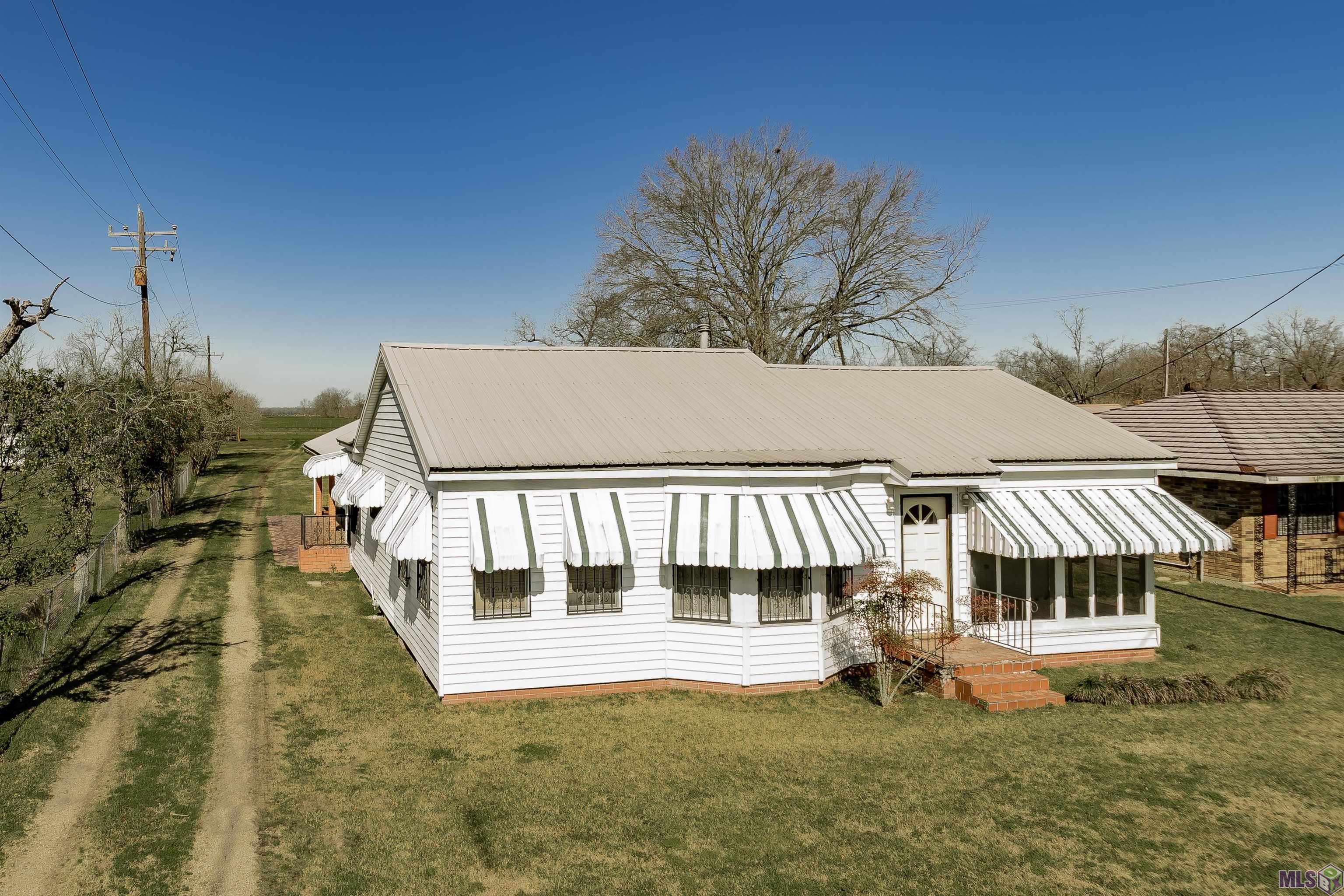 9287 False River Road New Roads, LA 70760 - Photo 7 of 12