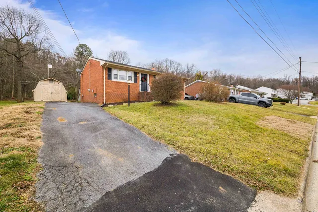 $249,900 | 1124 South Winchester Avenue, Waynesboro, VA 22980