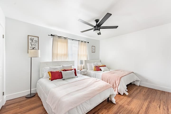 5700 Signal Point Austin, TX 78724 - Photo 10 of 16 Bedroom with wood finished floors and a ceiling fan