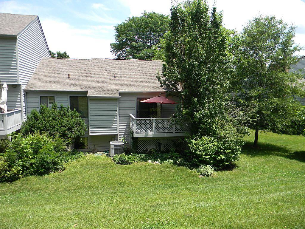 2425 South Clearing Road Salem, VA 24153 - Photo 34 of 35 Rear Exterior & Deck