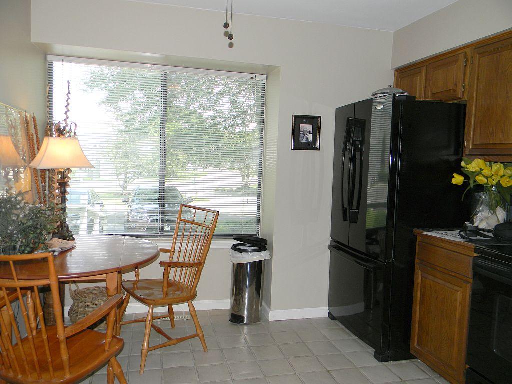 2425 South Clearing Road Salem, VA 24153 - Photo 9 of 35 Kitchen