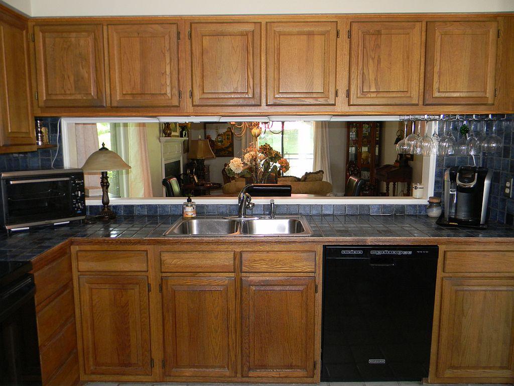 2425 South Clearing Road Salem, VA 24153 - Photo 10 of 35 Kitchen
