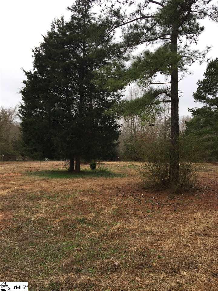 109 Penson Road Honea Path, SC 29654 - Photo 4 of 15