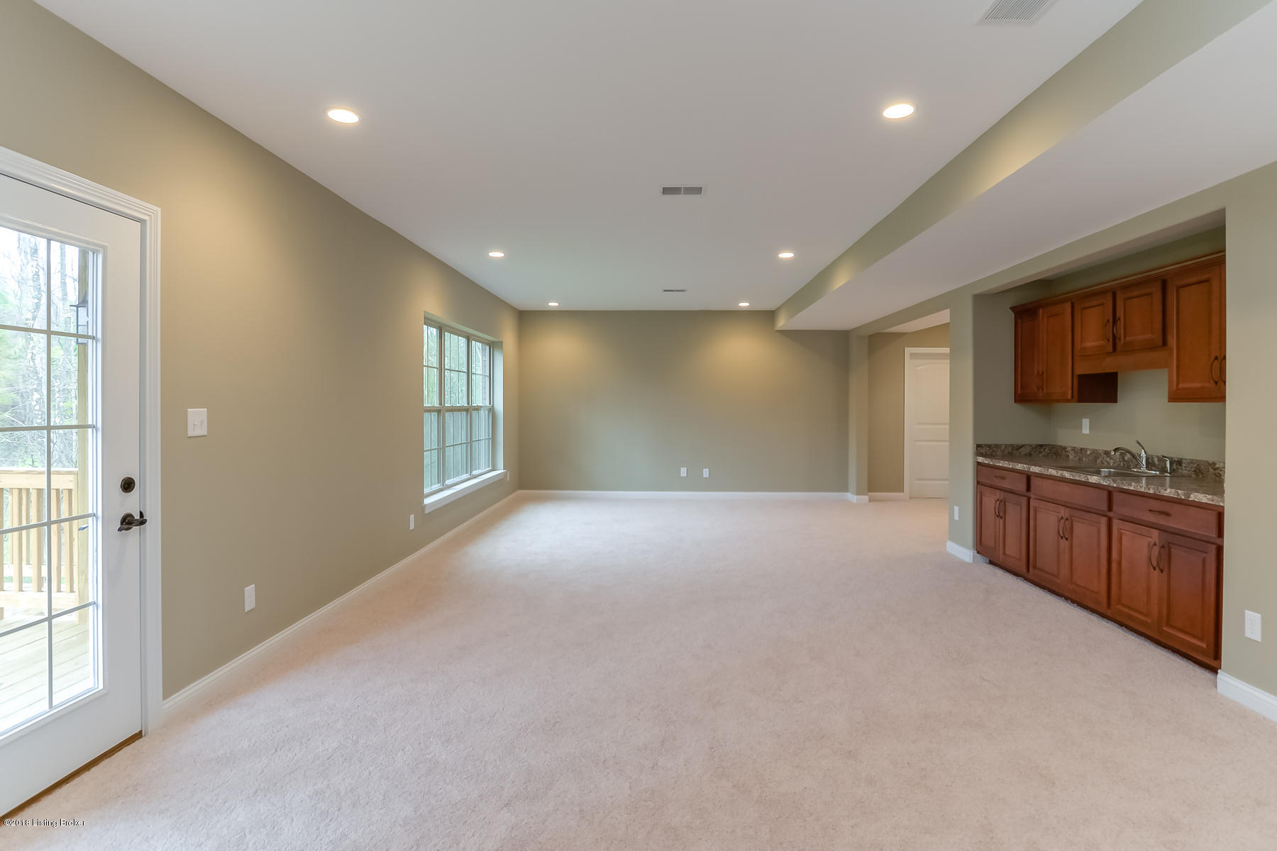 6401 El Rancho Road Louisville, KY 40291 - Photo 13 of 26 2-10 a