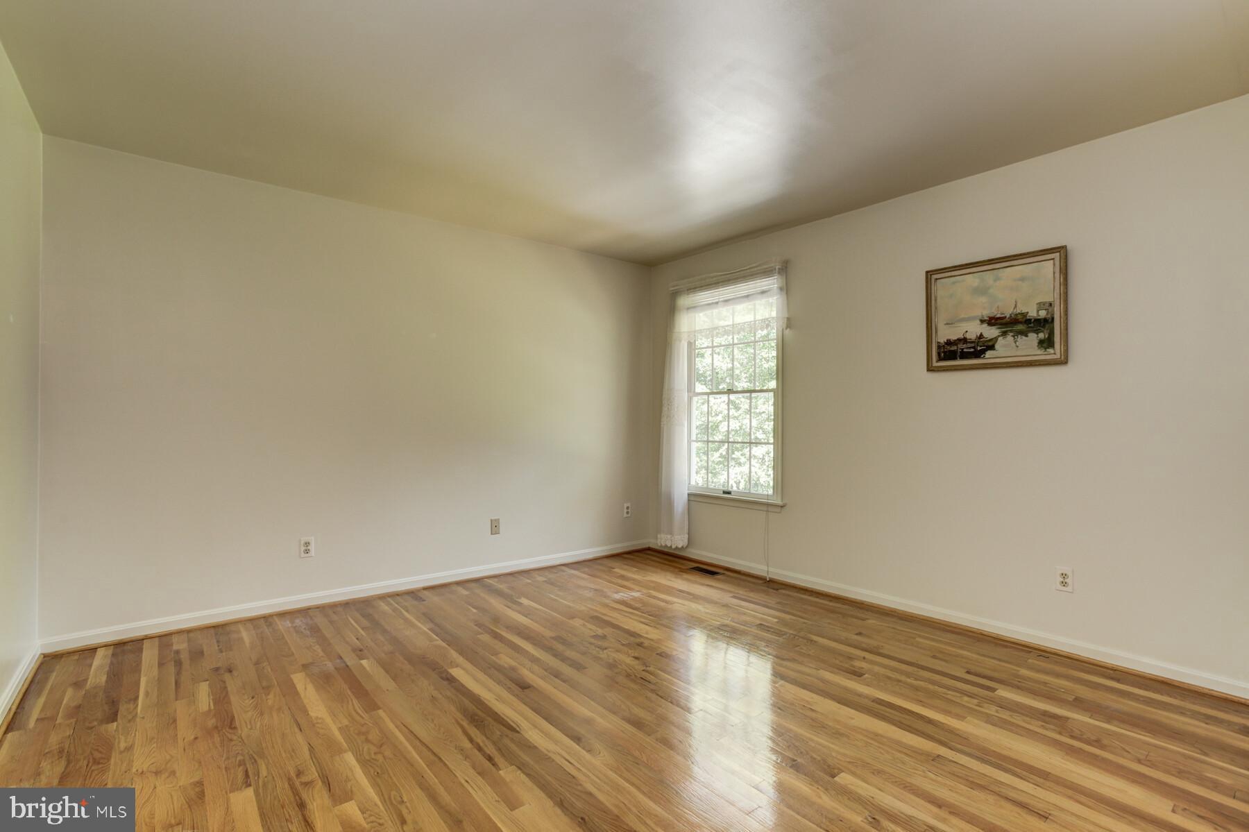 11798 Frederick Road Ellicott City, MD 21042 - Photo 28 of 33 Bedroom 5