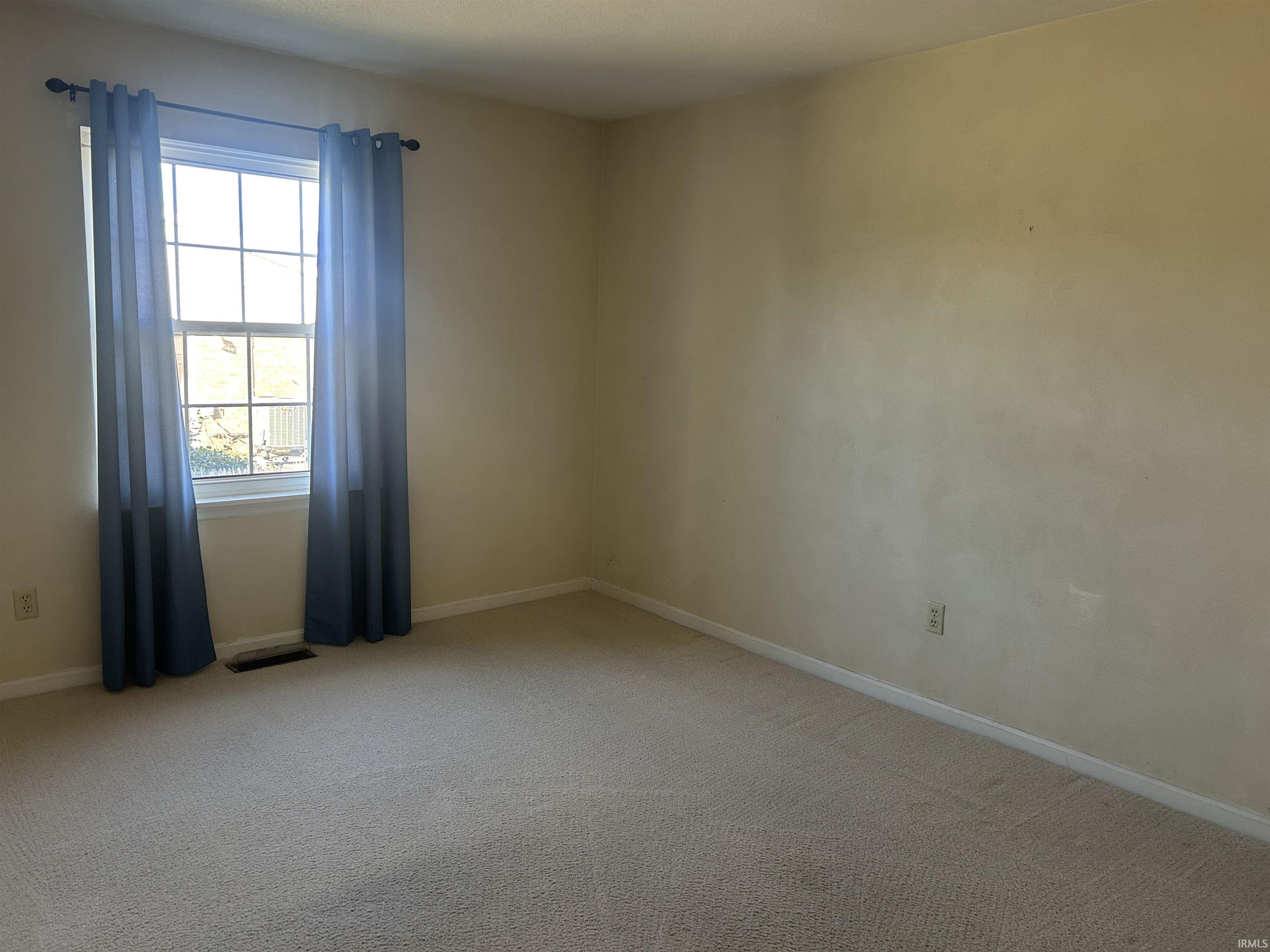 546 Reyling Drive, Unit 2 Jasper, IN 47546 - Photo 9 of 15 Gallery Image 9