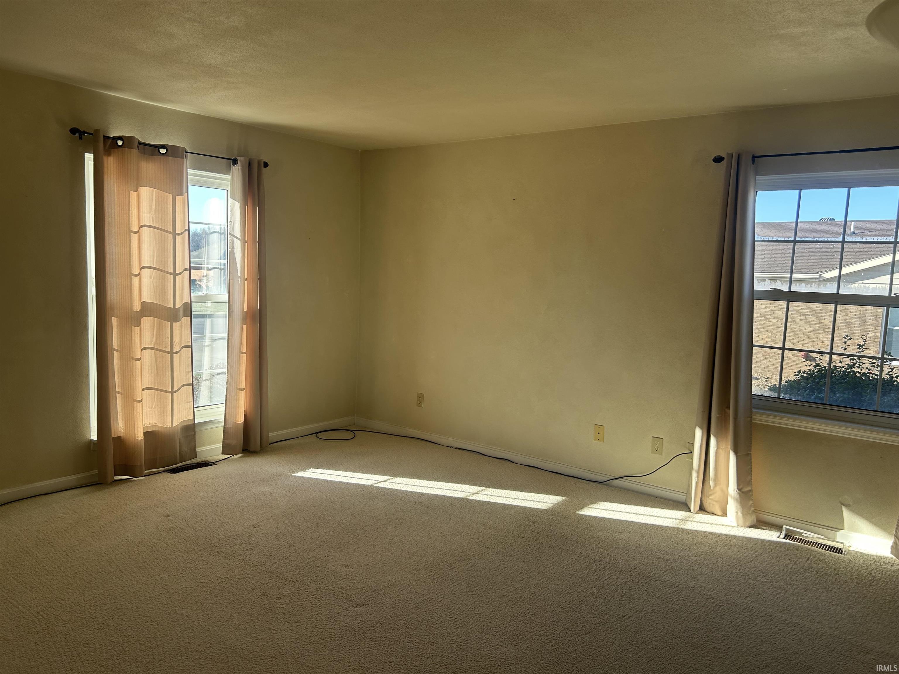 546 Reyling Drive, Unit 2 Jasper, IN 47546 - Photo 10 of 15 Gallery Image 10