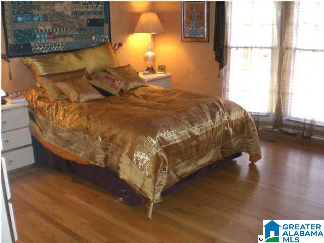1779 Indian Hills Road Pelham, AL 35124 - Photo 8 of 27