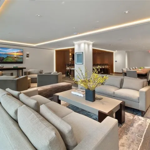 $2,300,000 | 369 North Old Woodward Avenue, Unit 206, Birmingham, MI 48009