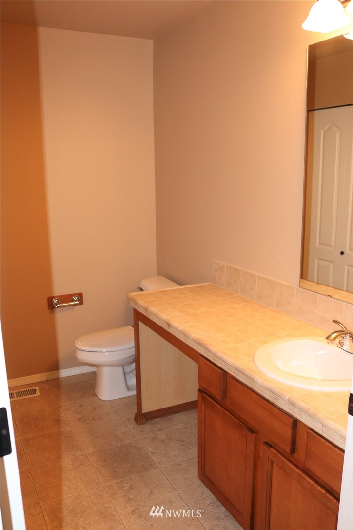 124 196th Place Southwest Bothell, WA 98012 - Photo 8 of 14