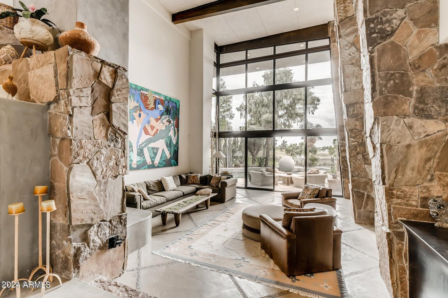 7475 East Gainey Ranch Road, Unit 26 Scottsdale, AZ 85258 - Photo 2 of 25 Family Room