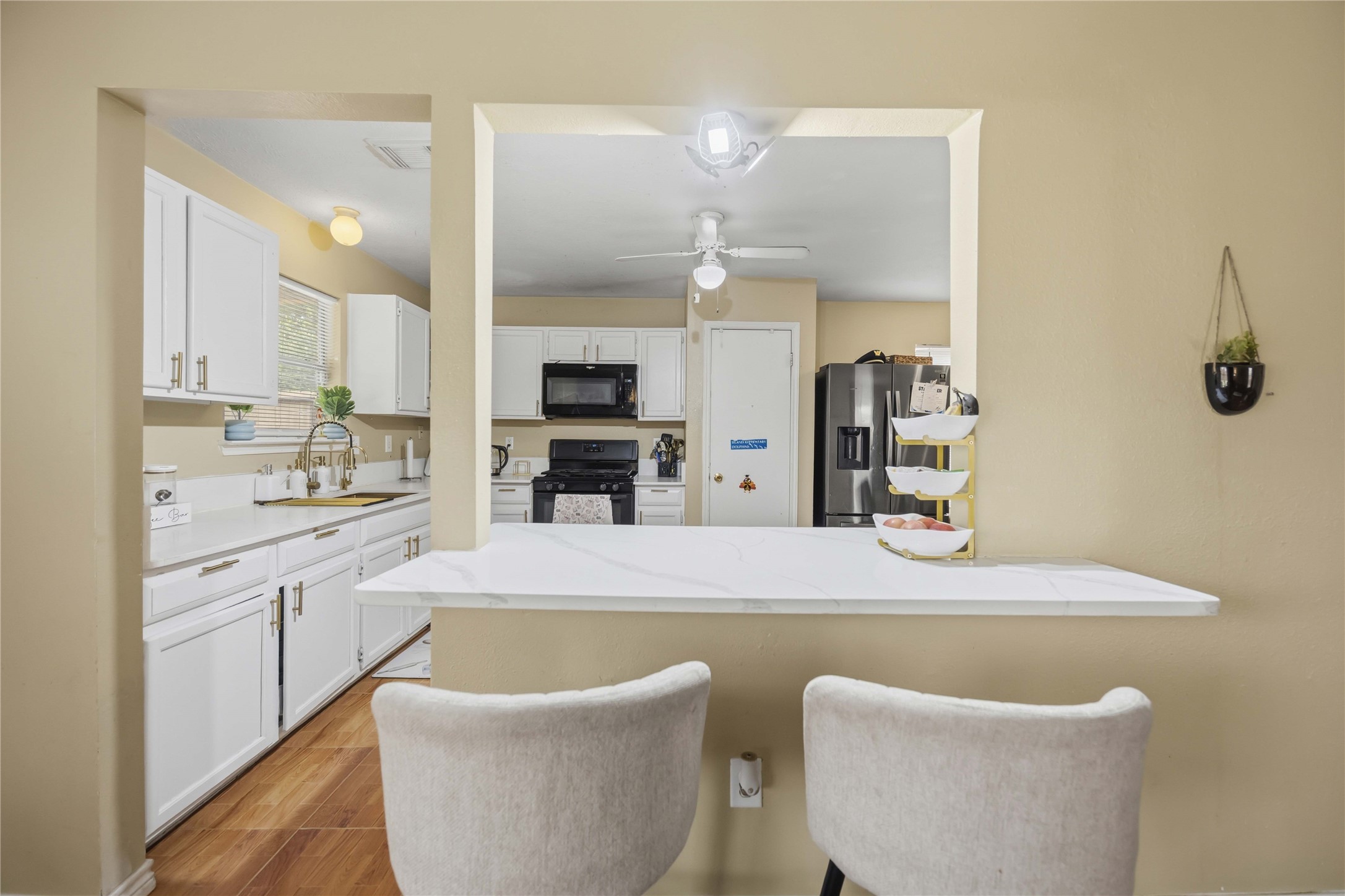 6802 Cheshire Park Road Houston, TX 77088 - Photo 8 of 26