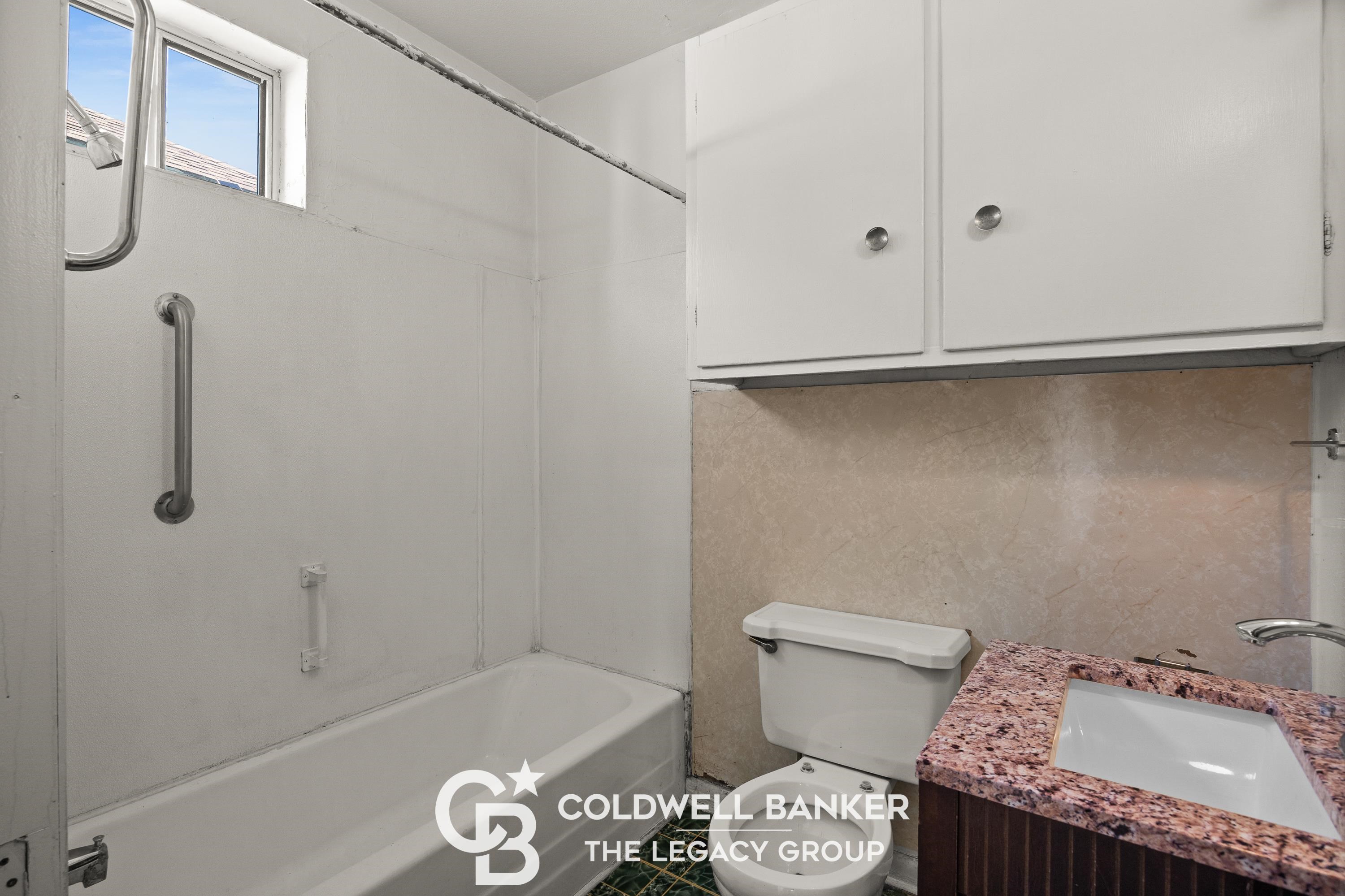 241 South McKinley Street Casper, WY 82601 - Photo 14 of 33