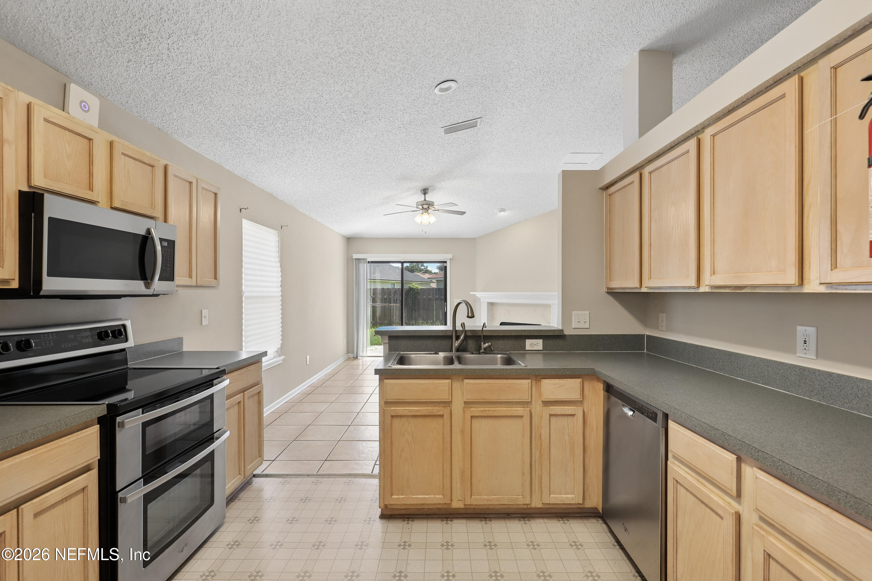 3422 Brahma Bull Court Jacksonville, FL 32226 - Photo 12 of 33 Brahma Bull 012
