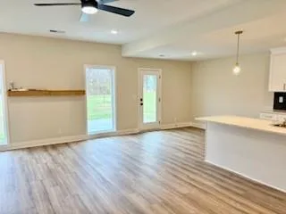 $285,000 | 504 Washington Street, East Lynne, MO 64743