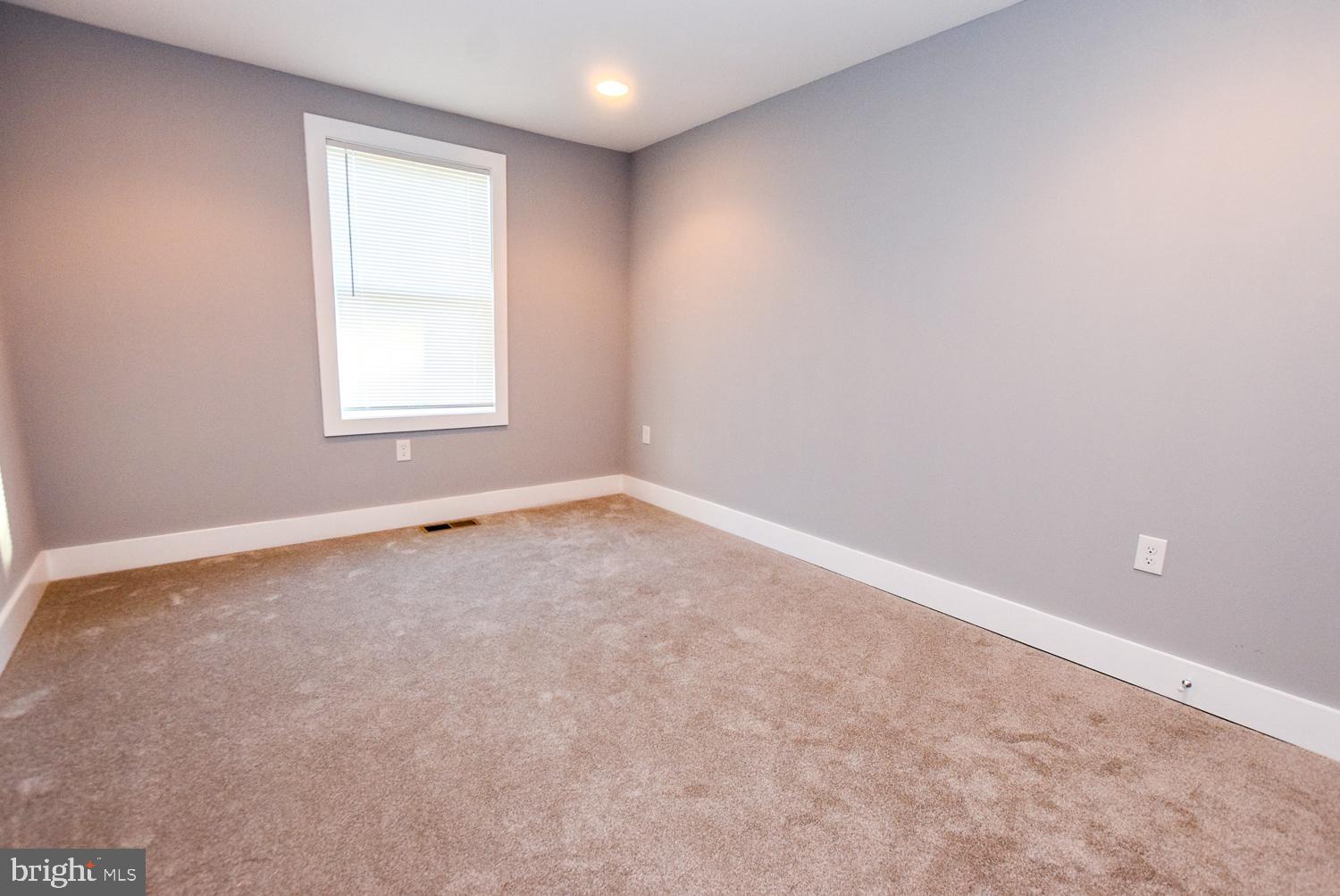 4505 Allies Road Suitland, MD 20746 - Photo 43 of 56
