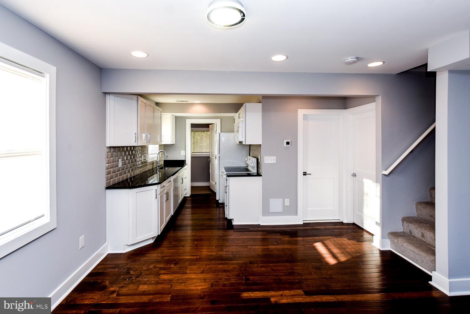 4505 Allies Road Suitland, MD 20746 - Photo 7 of 56