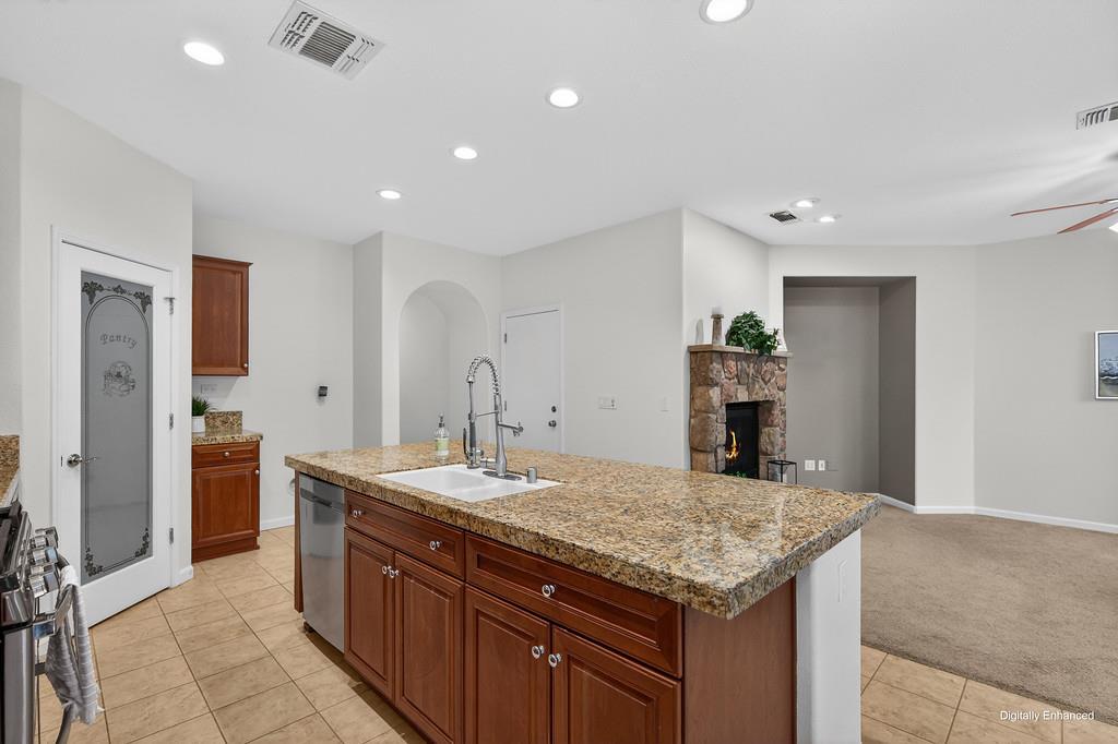 11791 Battenburg Way Rancho Cordova, CA 95742 - Photo 6 of 44