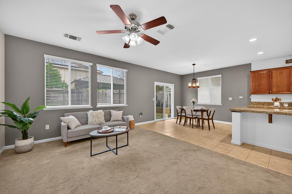11791 Battenburg Way Rancho Cordova, CA 95742 - Photo 8 of 44