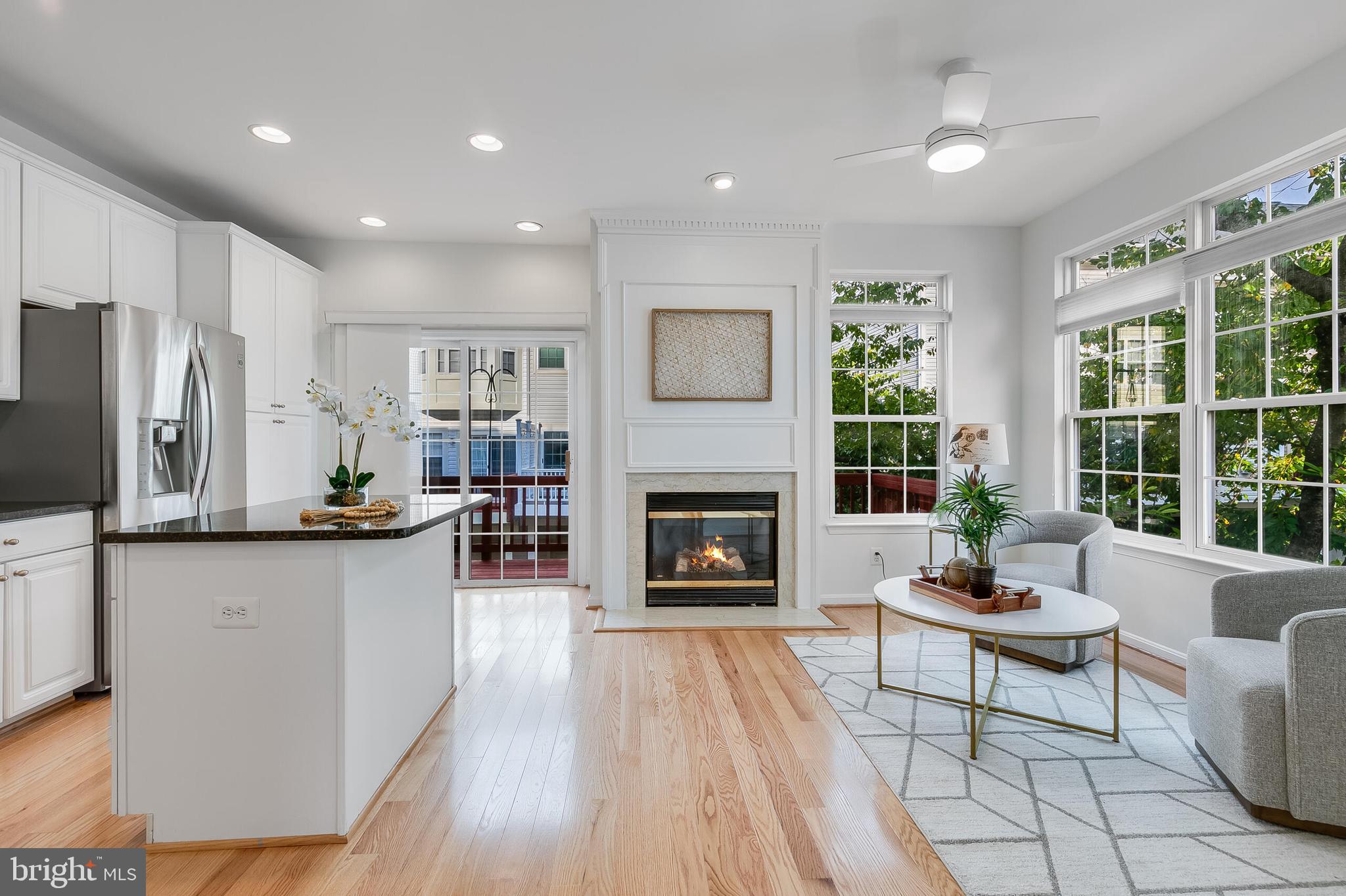 5454 Patuxent Way Alexandria, VA 22312 - Photo 22 of 51 Gas fireplace in kitchen