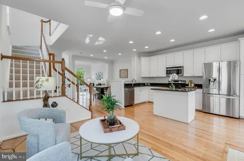 $725,000 | 5454 Patuxent Way, Alexandria, VA 22312