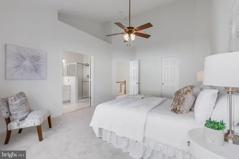 $725,000 | 5454 Patuxent Way, Alexandria, VA 22312