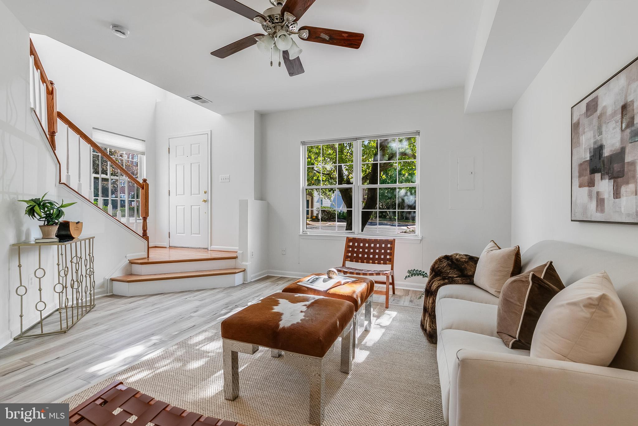 5454 Patuxent Way Alexandria, VA 22312 - Photo 4 of 51 Light-filled lower level