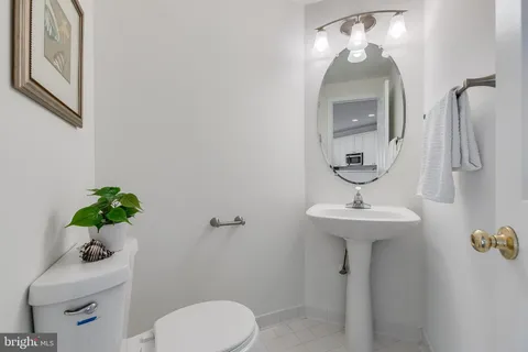 $725,000 | 5454 Patuxent Way, Alexandria, VA 22312