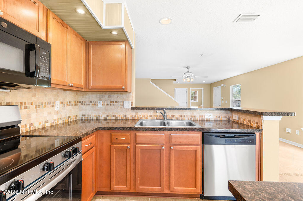 211 Crete Court St. Augustine, FL 32084 - Photo 13 of 56 211 Crete Court