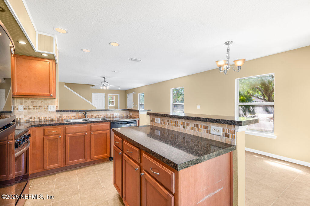 211 Crete Court St. Augustine, FL 32084 - Photo 9 of 56 211 Crete Court