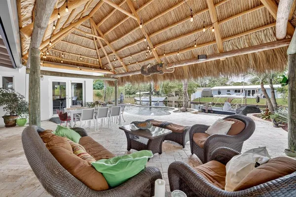 $1,250,000 | 1507 Southwest 18th Avenue, Fort Lauderdale, FL 33312