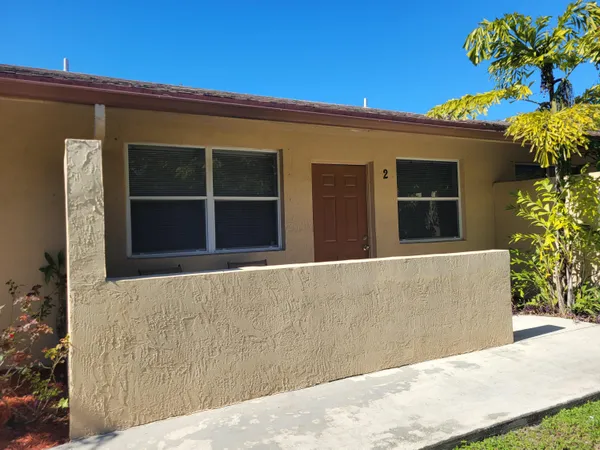 $1,500 | 2227 Monroe Street, Unit 2, Hollywood, FL 33020